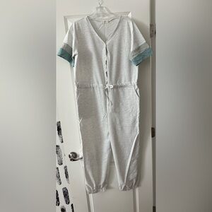 Roolee women’s gray knit jumpsuit. Soft and stretchy. Size L. Like new!